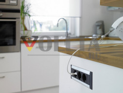EVOline FrameDock (BF) питание/данные / 2 разъема питания / RJ45 / серебристый